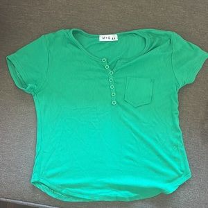 Green T shirt cotton